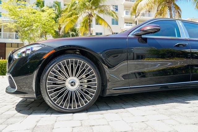 2023 Mercedes-Benz S-Class Maybach S 580 4MATIC Sedan - 23044612 - 11