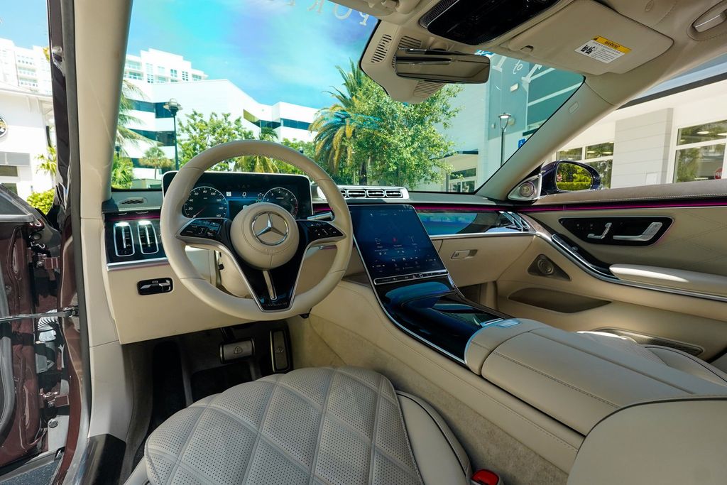2023 Mercedes-Benz S-Class Maybach S 580 4MATIC Sedan - 23044612 - 2