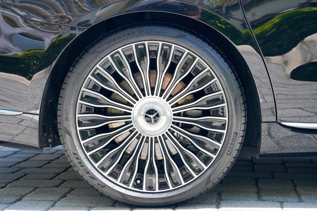 2023 Mercedes-Benz S-Class Maybach S 580 4MATIC Sedan - 23044612 - 31
