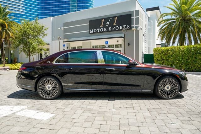 2023 Mercedes-Benz S-Class Maybach S 580 4MATIC Sedan - 23044612 - 32
