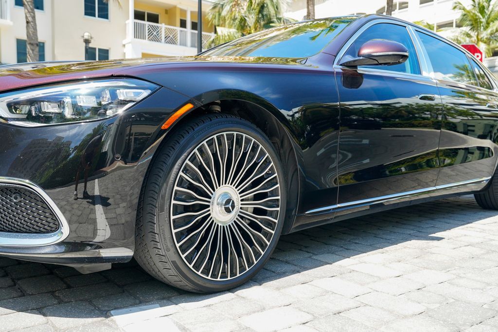 2023 Mercedes-Benz S-Class Maybach S 580 4MATIC Sedan - 23044612 - 40