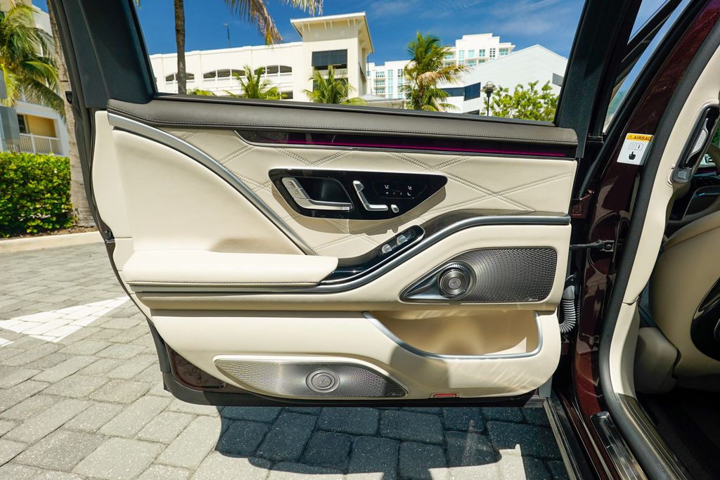 2023 Mercedes-Benz S-Class Maybach S 580 4MATIC Sedan - 23044612 - 71