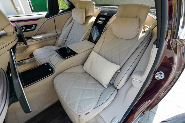 2023 Mercedes-Benz S-Class Maybach S 580 4MATIC Sedan - 23044612 - 74