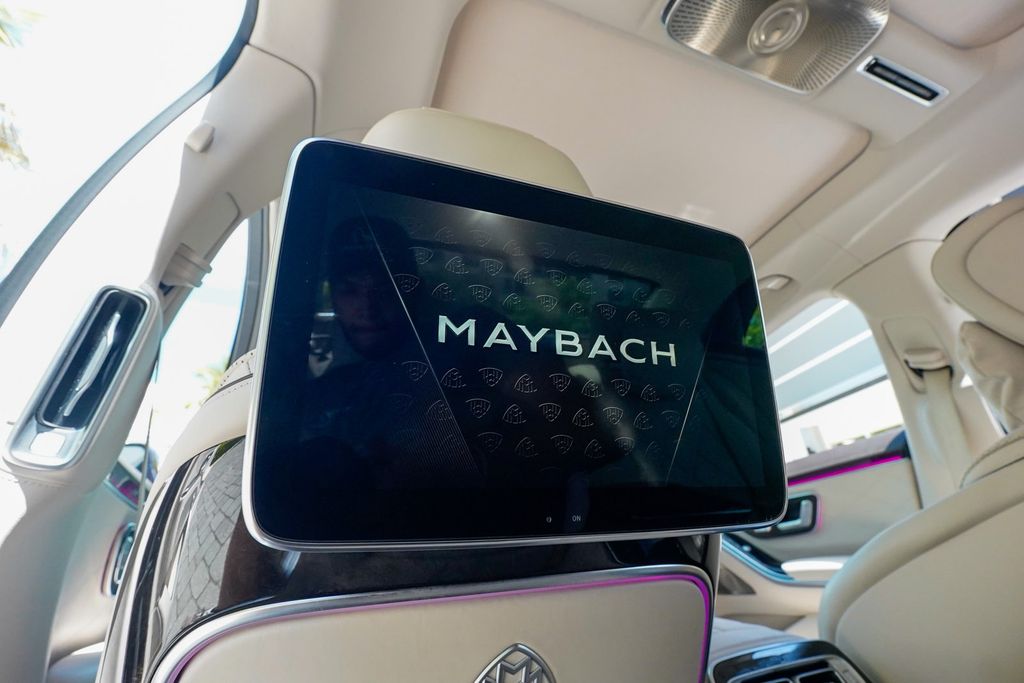 2023 Mercedes-Benz S-Class Maybach S 580 4MATIC Sedan - 23044612 - 77