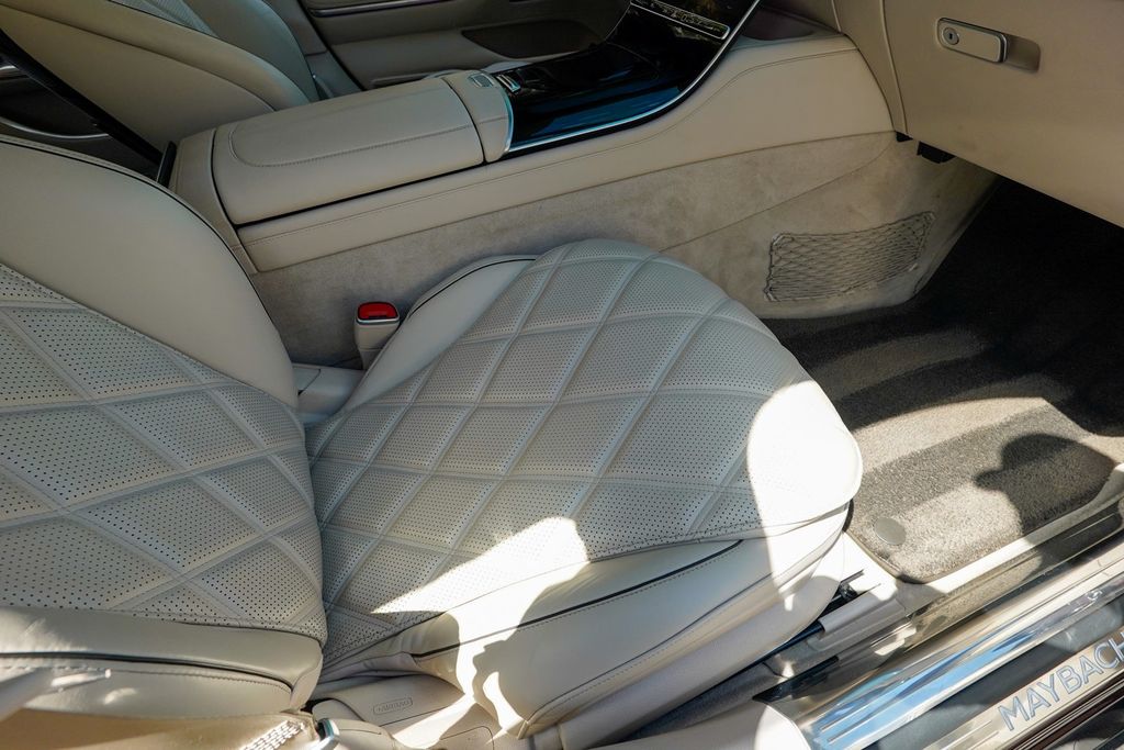 2023 Mercedes-Benz S-Class Maybach S 580 4MATIC Sedan - 23044612 - 90