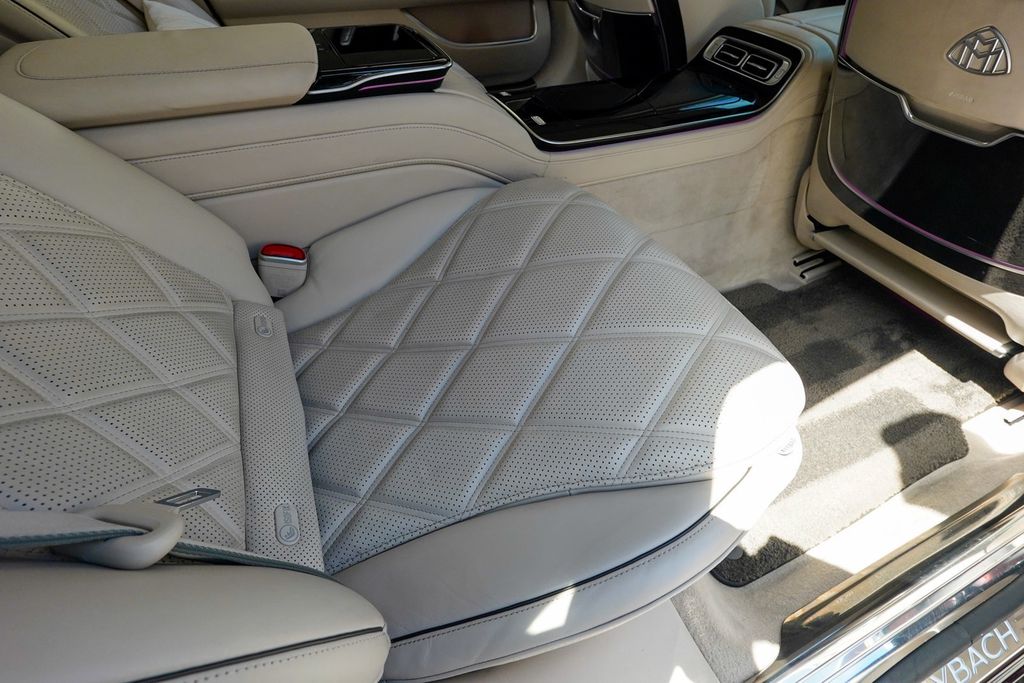 2023 Mercedes-Benz S-Class Maybach S 580 4MATIC Sedan - 23044612 - 98