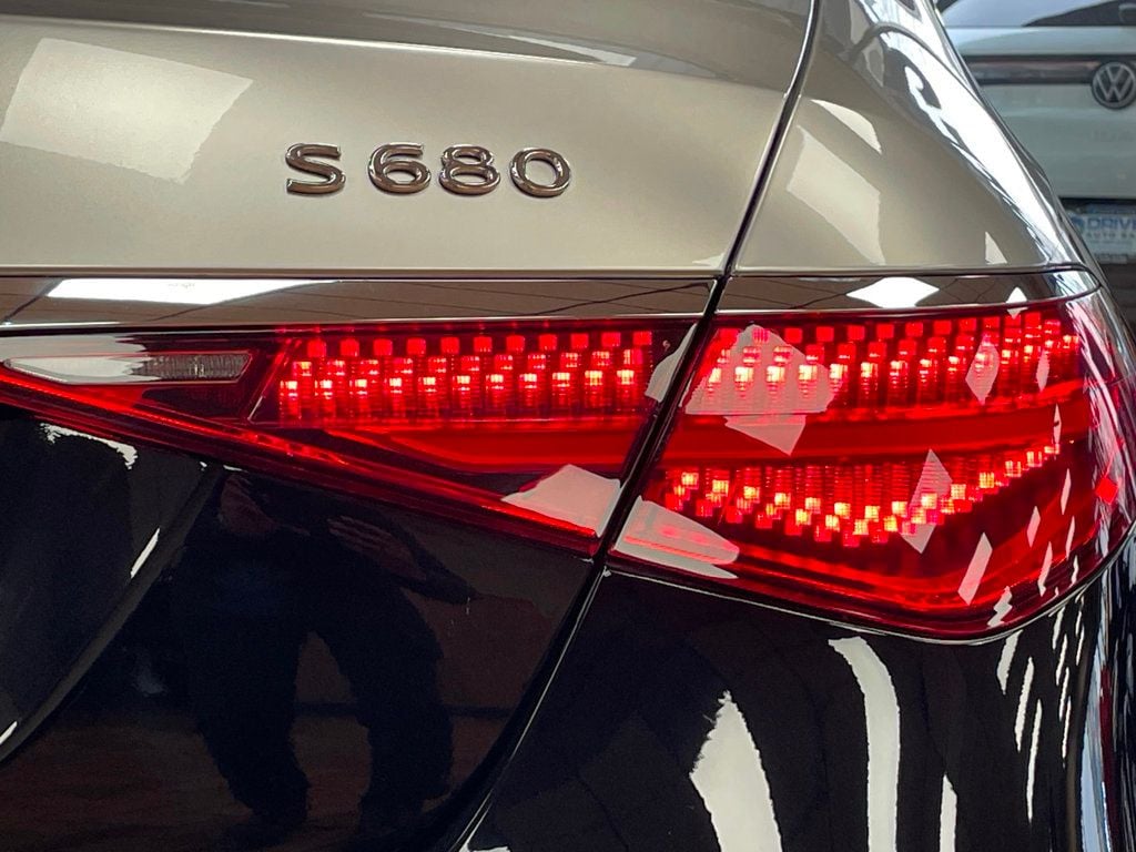 2023 Mercedes-Benz S-Class Maybach S 680 4MATIC Sedan - 22988459 - 18