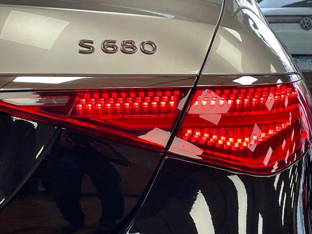 2023 Mercedes-Benz S-Class Maybach S 680 4MATIC Sedan - 22988459 - 18