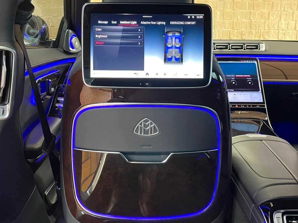 2023 Mercedes-Benz S-Class Maybach S 680 4MATIC Sedan - 22988459 - 35