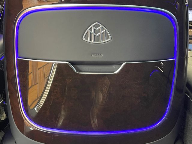 2023 Mercedes-Benz S-Class Maybach S 680 4MATIC Sedan - 22988459 - 36