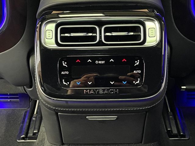 2023 Mercedes-Benz S-Class Maybach S 680 4MATIC Sedan - 22988459 - 39