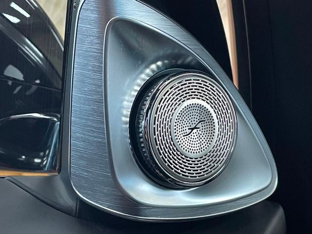 2023 Mercedes-Benz S-Class Maybach S 680 4MATIC Sedan - 22988459 - 77