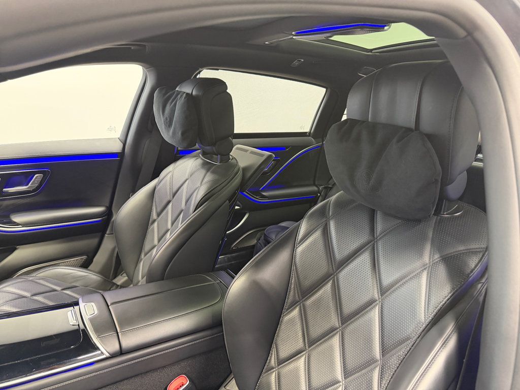 2023 Mercedes-Benz S-Class Maybach S 680 4MATIC Sedan - 23065559 - 10
