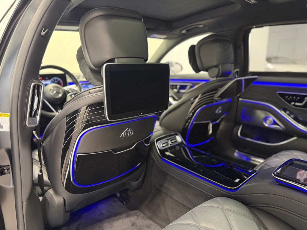 2023 Mercedes-Benz S-Class Maybach S 680 4MATIC Sedan - 23065559 - 42
