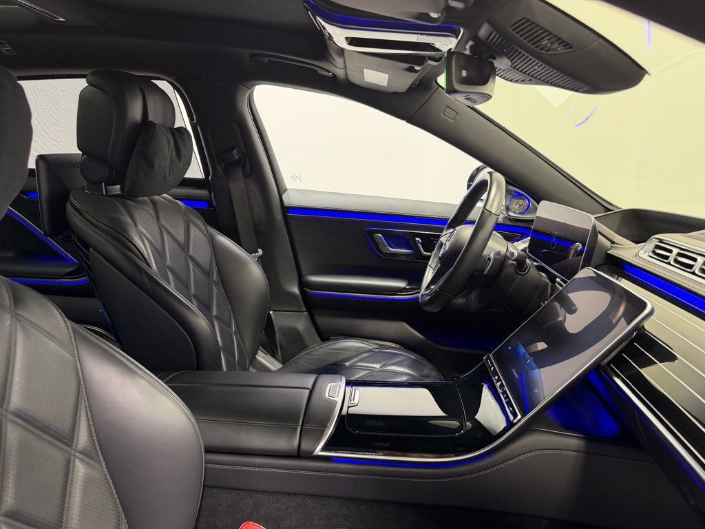 2023 Mercedes-Benz S-Class Maybach S 680 4MATIC Sedan - 23065559 - 62