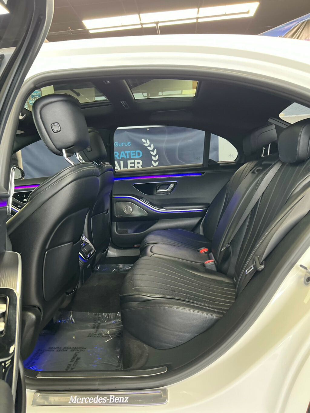 2023 Mercedes-Benz S-Class S 500 4MATIC Sedan - 22978646 - 17