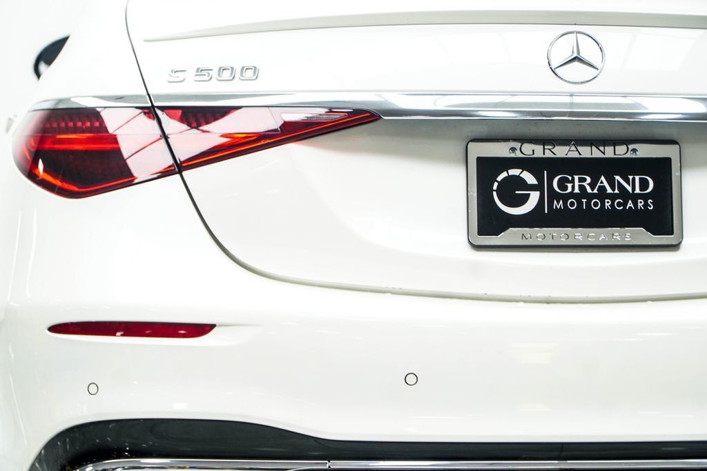 Mercedes-Benz S-Class photo 19