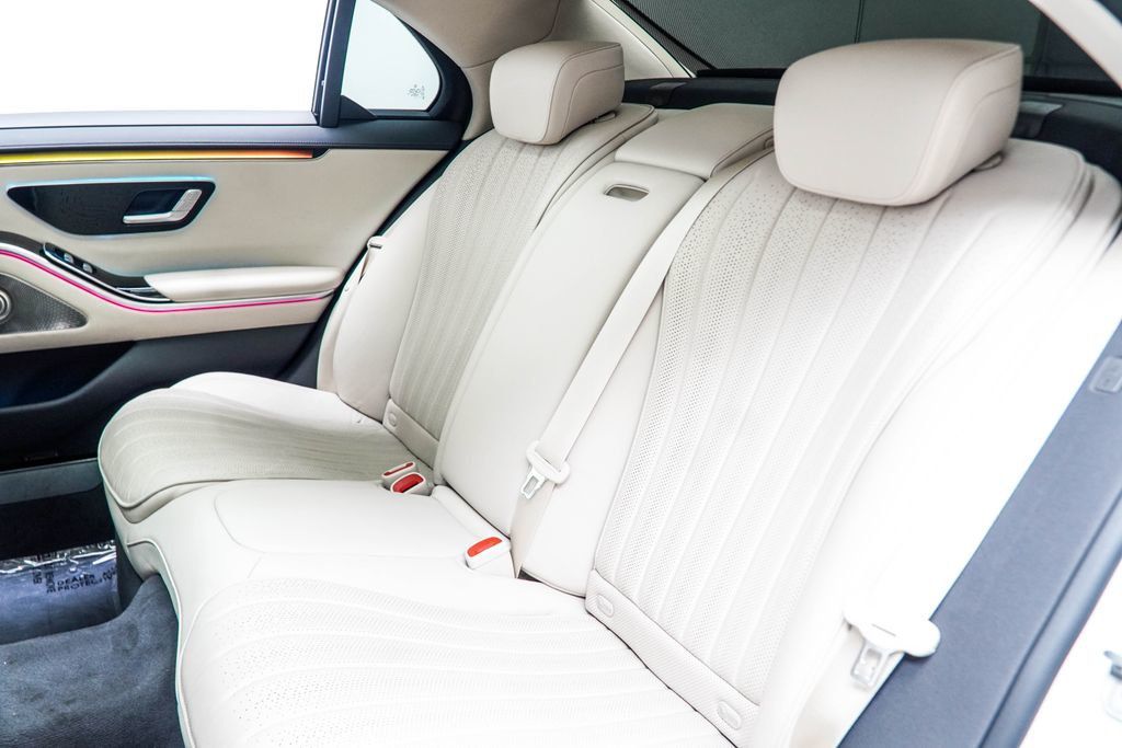 Mercedes-Benz S-Class photo 46