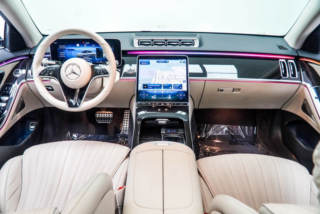 Mercedes-Benz S-Class photo 5