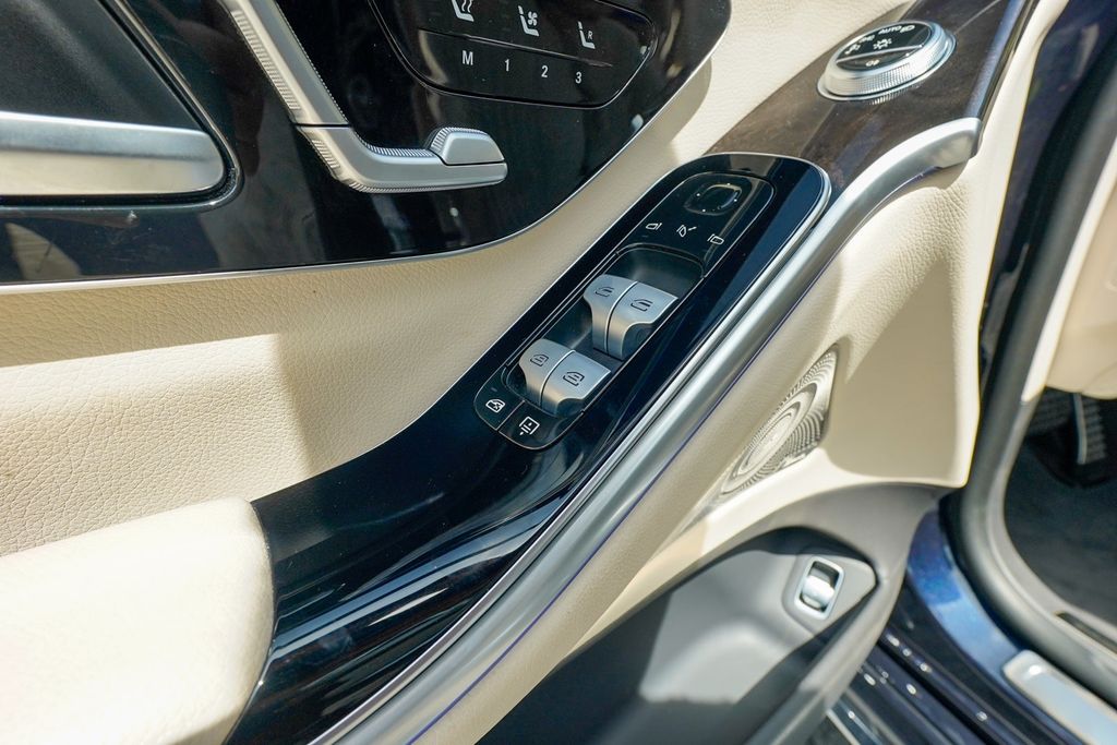 2023 Mercedes-Benz S-Class S 500 4MATIC Sedan - 23036531 - 52