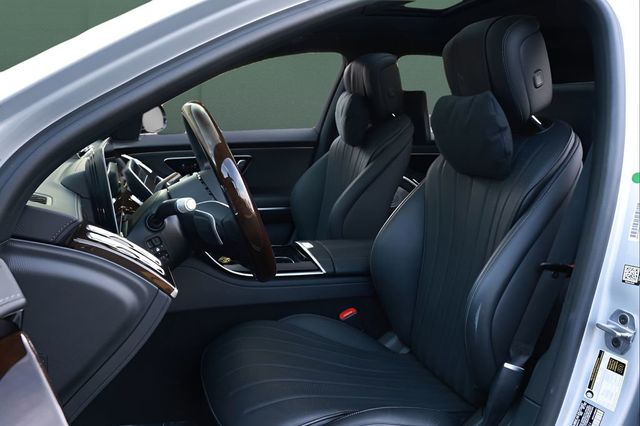 2023 Mercedes-Benz S-Class S 500 4MATIC Sedan - 23044087 - 1