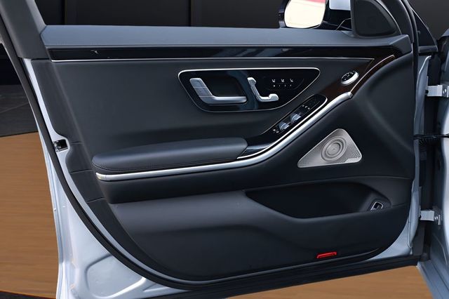 2023 Mercedes-Benz S-Class S 500 4MATIC Sedan - 23044087 - 26
