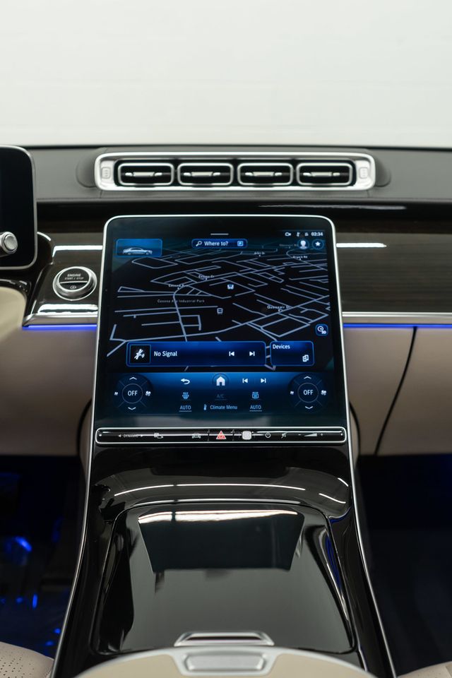 2023 Mercedes-Benz S-Class S 500 4MATIC Sedan - 22973132 - 17