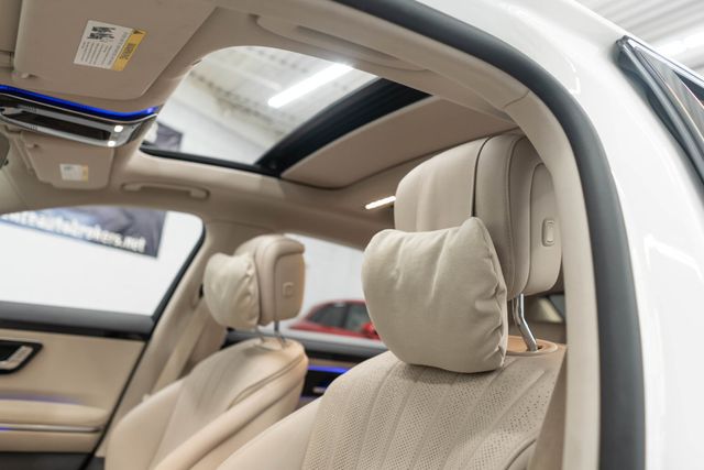 2023 Mercedes-Benz S-Class S 500 4MATIC Sedan - 22973132 - 6