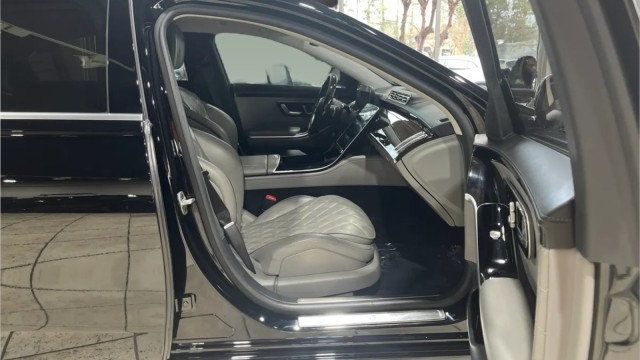 2023 Mercedes-Benz S-Class S 580 4MATIC Sedan - 22972308 - 10