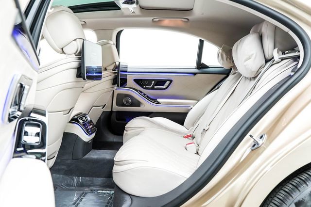 2023 Mercedes-Benz S-Class S 580 4MATIC Sedan - 22994237 - 17