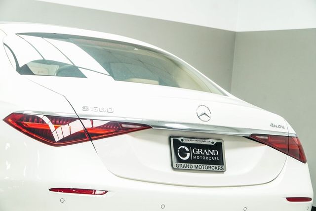 2023 Mercedes-Benz S-Class S 580 4MATIC Sedan - 22933447 - 13