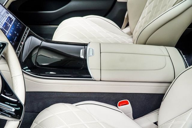 2023 Mercedes-Benz S-Class S 580 4MATIC Sedan - 22933447 - 19