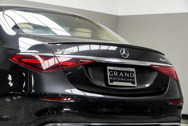 2023 Mercedes-Benz S-Class S 580 4MATIC Sedan - 22990234 - 12