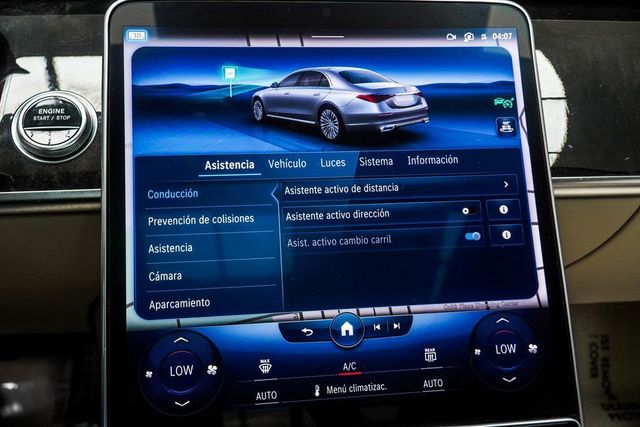 2023 Mercedes-Benz S-Class S 580 4MATIC Sedan - 22990234 - 24