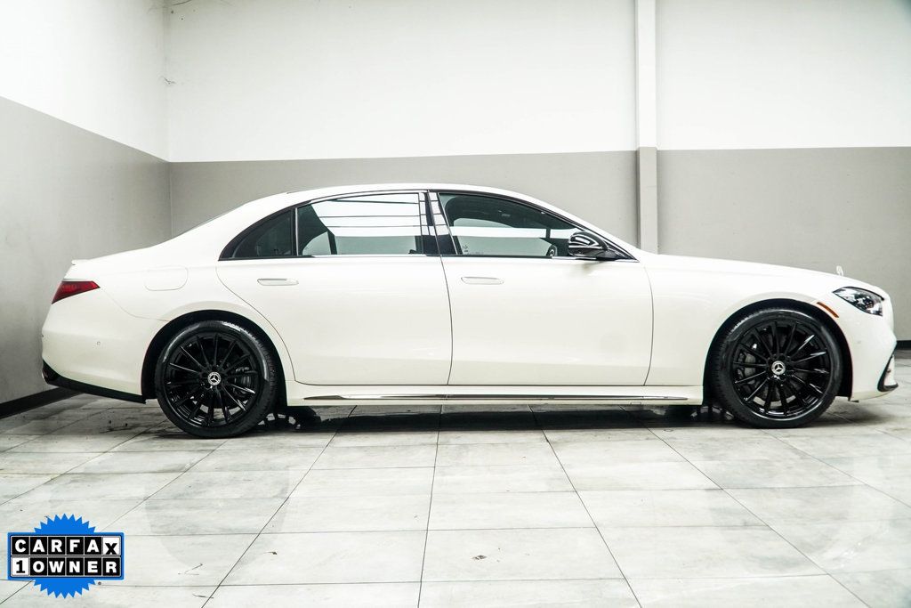 2023 Mercedes Benz S 580 4MATIC photo 2