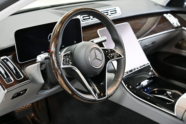2023 Mercedes-Benz S-Class S 580 4MATIC Sedan - 22967157 - 30