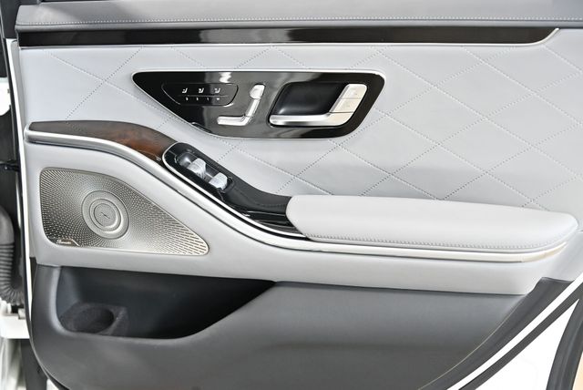 2023 Mercedes-Benz S-Class S 580 4MATIC Sedan - 22967157 - 48