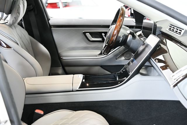 2023 Mercedes-Benz S-Class S 580 4MATIC Sedan - 22967157 - 50