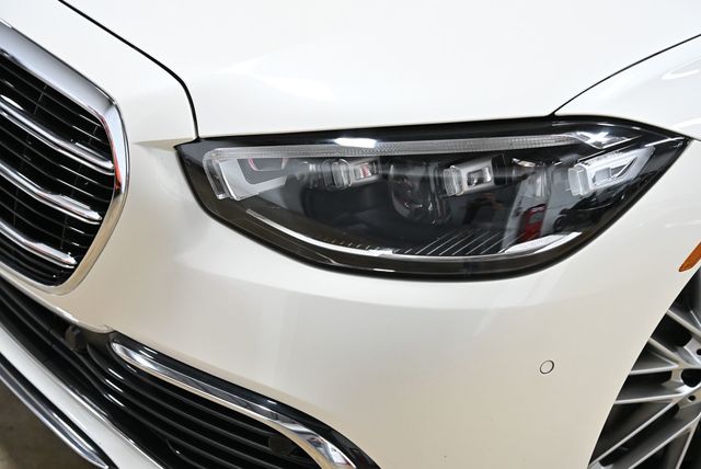 2023 Mercedes-Benz S-Class S 580 4MATIC Sedan - 22967157 - 8