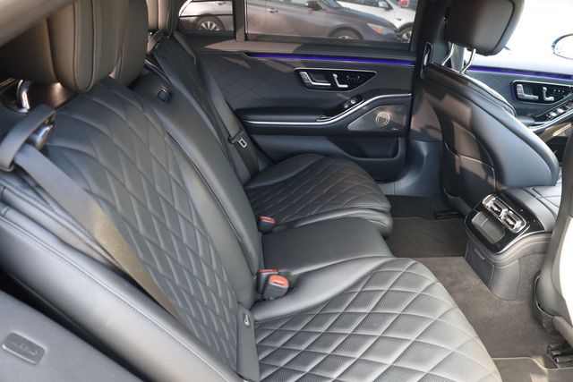 2023 Mercedes-Benz S-Class S 580 4MATIC Sedan with AMG Line and Warmth & Comfort Packages - 22940145 - 22