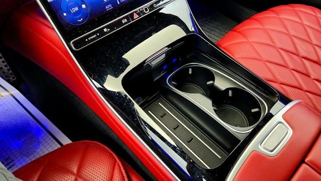 2023 Mercedes-Benz S-Class S 580 4MATIC w/ AMG Line, Warmth & Comfort Package - 23039433 - 14