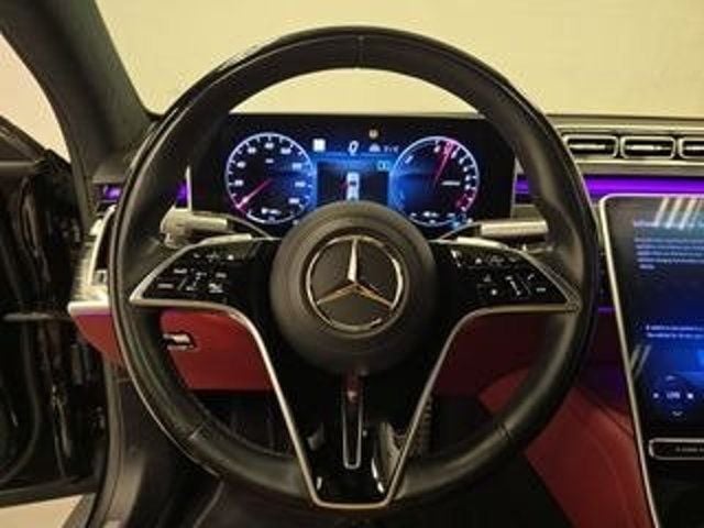 2023 Mercedes Benz S 580e 4MATIC photo 4