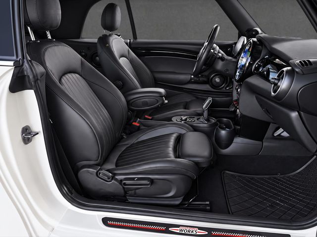 2023 MINI Convertible JCW, 1 OWNER, ICONIC TRIM, CONVERTIBLE, NAVI, JCW WHEELS - 23092541 - 4