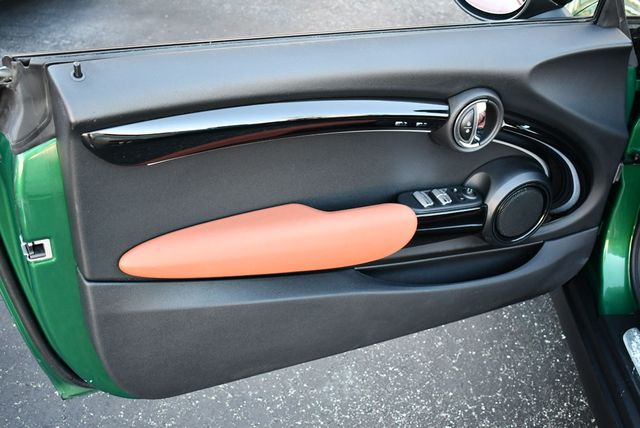 2023 MINI Cooper S Convertible W/Iconic Trim 2.0 and Navigation - 22975878 - 10