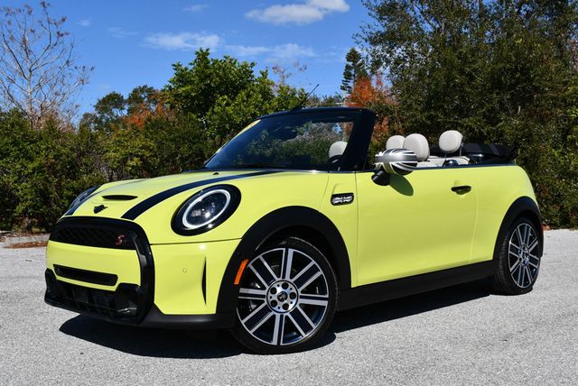 2023 MINI Cooper S Convertible W/Iconic Trim 2.0 and Touchscreen Navigation - 22971815 - 20