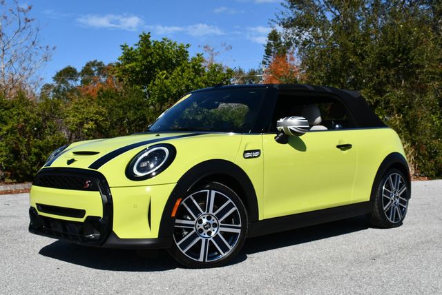2023 MINI Cooper S Convertible W/Iconic Trim 2.0 and Touchscreen Navigation - 22971815 - 24