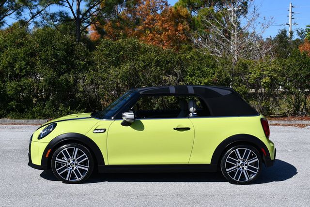 2023 MINI Cooper S Convertible W/Iconic Trim 2.0 and Touchscreen Navigation - 22971815 - 31