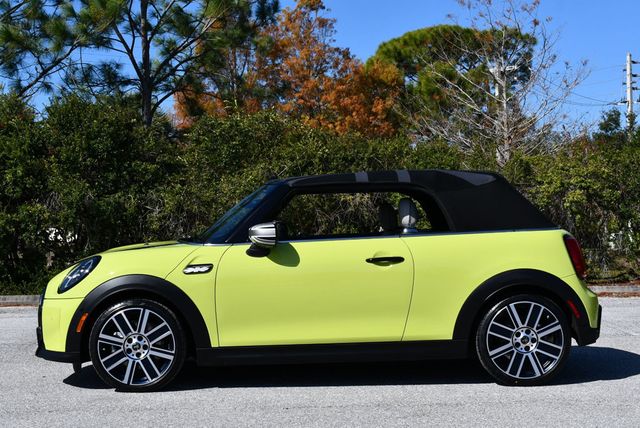 2023 MINI Cooper S Convertible W/Iconic Trim 2.0 and Touchscreen Navigation - 22971815 - 34