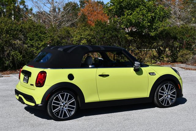 2023 MINI Cooper S Convertible W/Iconic Trim 2.0 and Touchscreen Navigation - 22971815 - 39