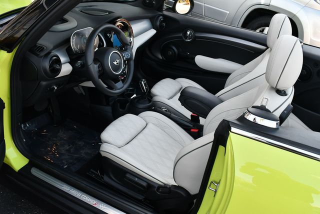 2023 MINI Cooper S Convertible W/Iconic Trim 2.0 and Touchscreen Navigation - 22971815 - 64